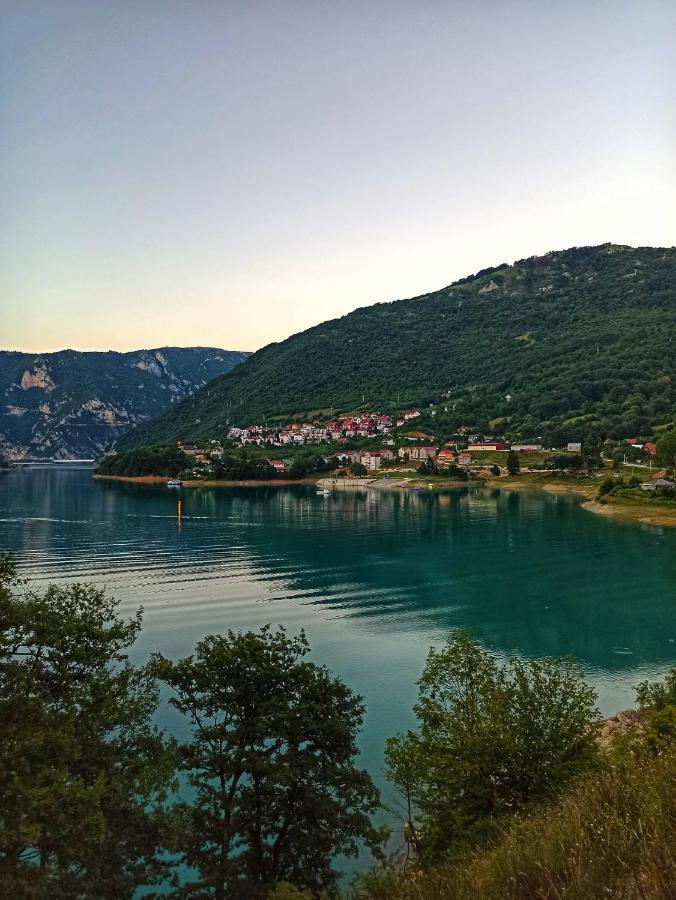 Lakeview * Plužine