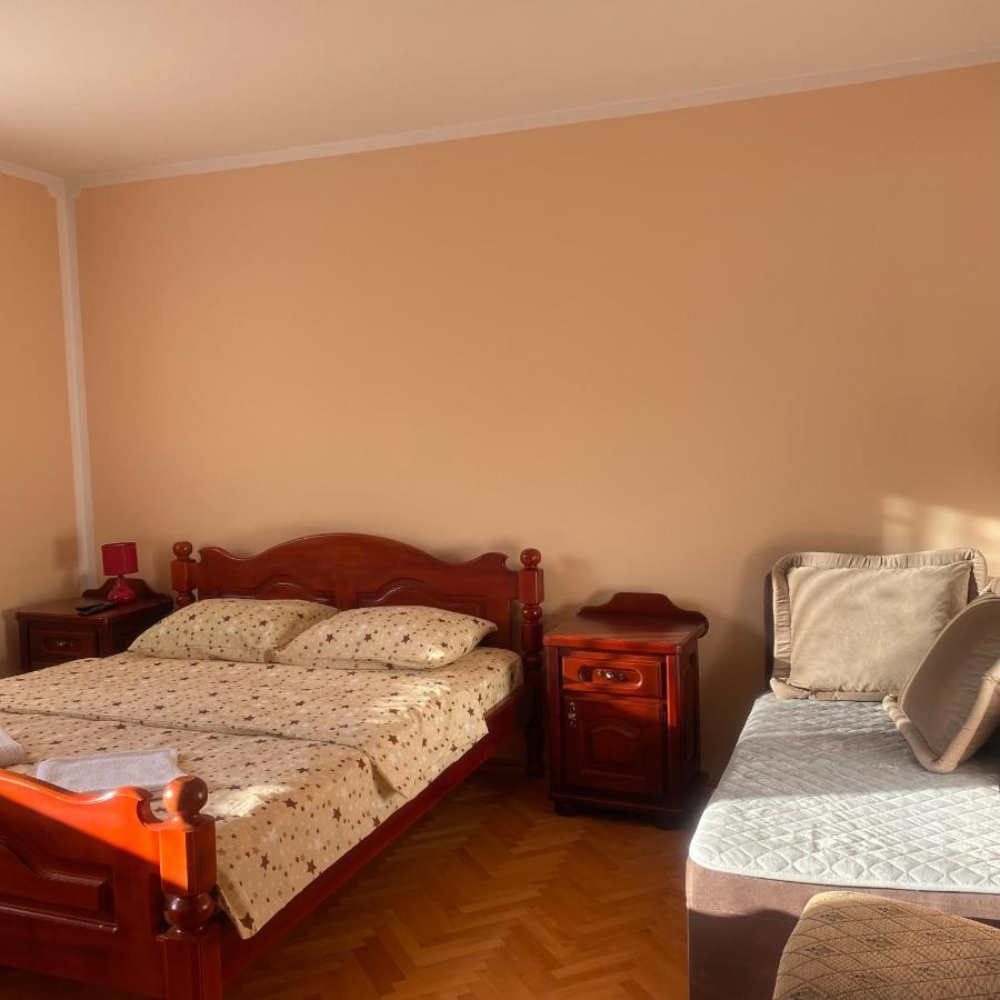 Апартаменты Lakeview Плужине