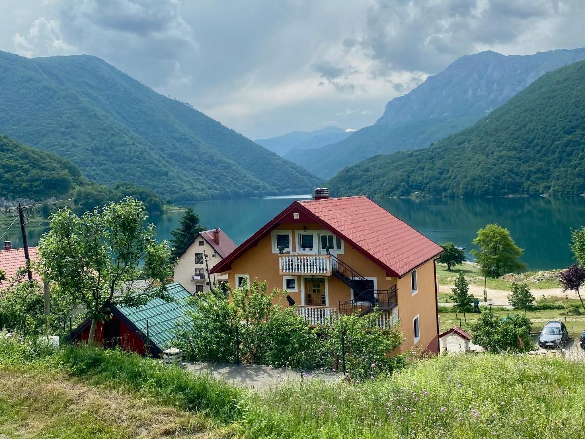 Lakeview Апартаменты