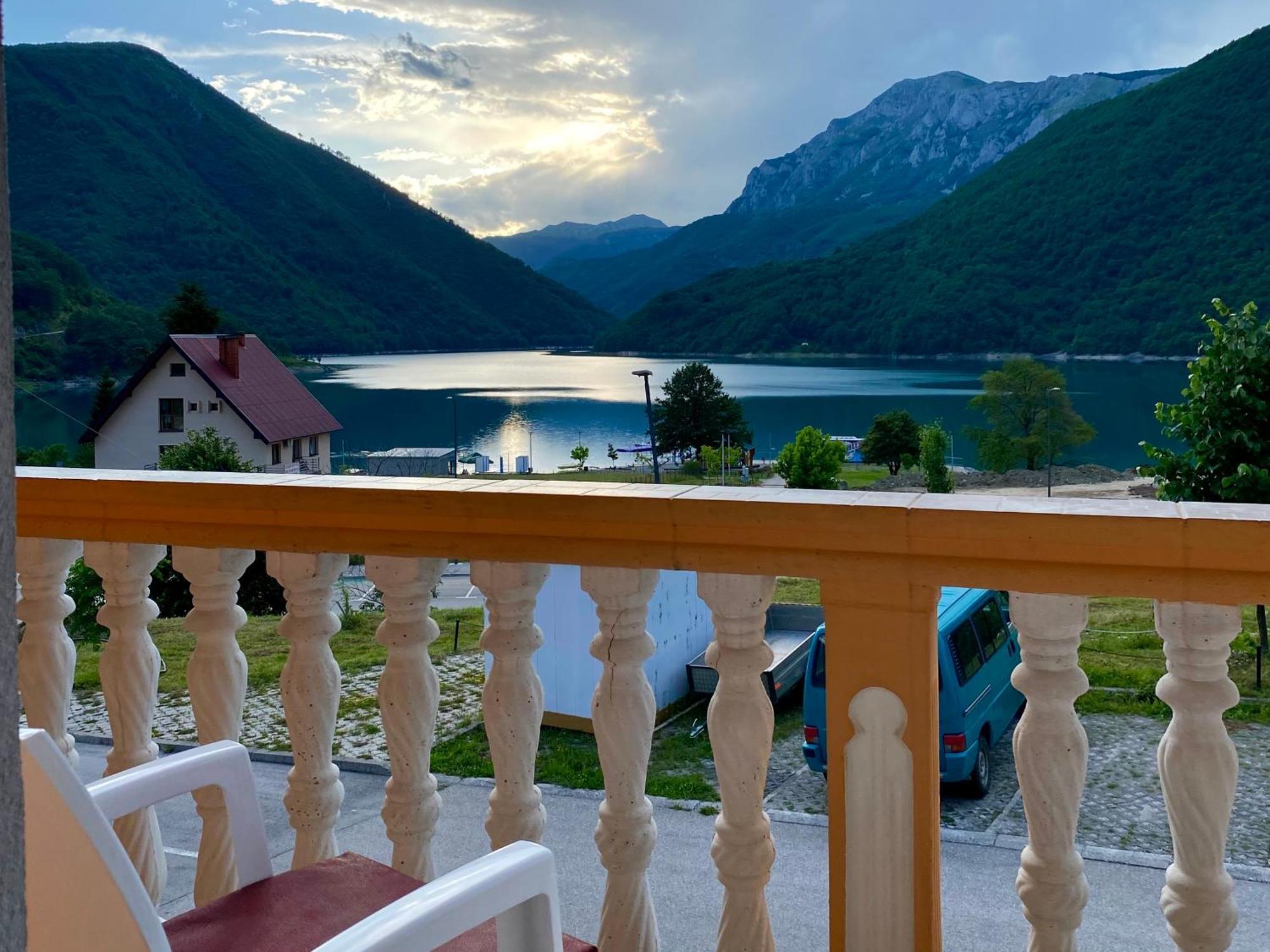 Lakeview